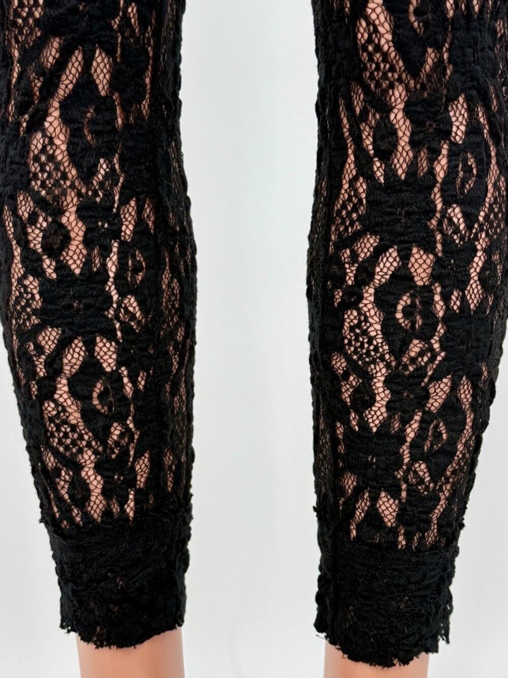 NWT Free People Black Sheer Floral Lace Leggings | Whimsigoth Dark Coquette Boho - Picture 5 of 16
